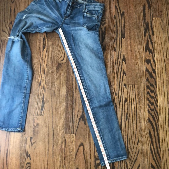 Distressed Skinny Jeans - Picture 5 of 5